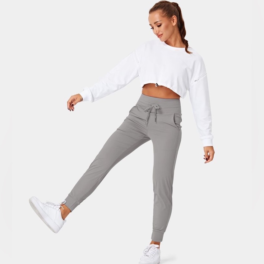 Halara Cloudful™ Air High Waisted Drawstring Side Pocket Joggers NWOT